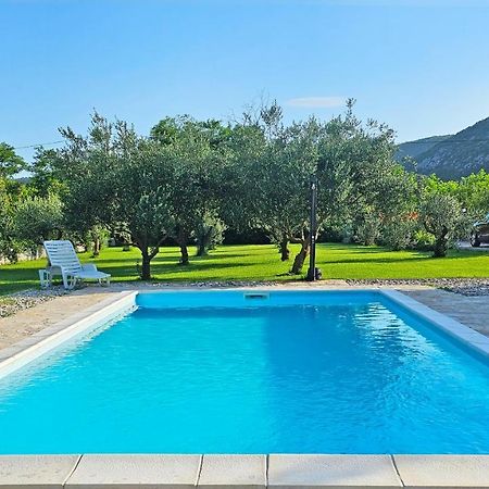 Holiday Home Natura With Private Pool Mostar Exterior photo