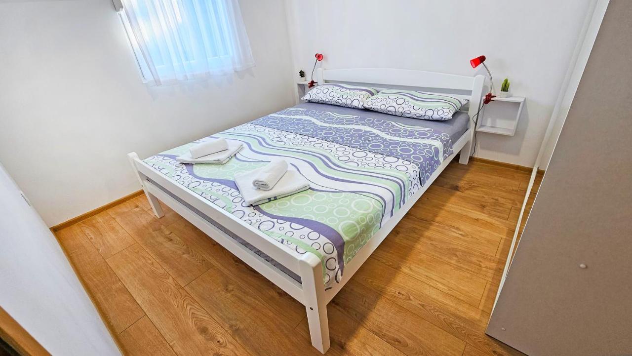 Holiday Home Natura With Private Pool Mostar Exterior photo